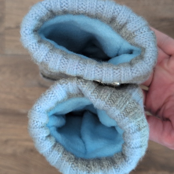 Embellished Wool Fleece Lined Mittens - Picture 4 of 8